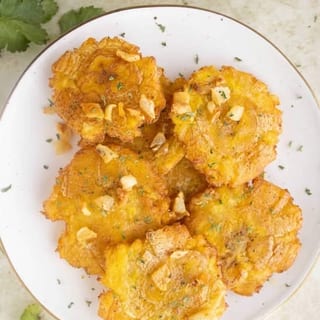 TOSTONES